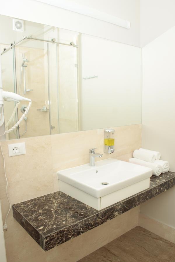 Villa Julia โอเดสซา ภายนอก รูปภาพ